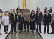 Kapolsek Nusaniwe Gelar Giat Minggu Kasih di Gereja GBI Shaloom Gunung Nona