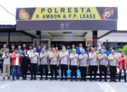 Menyambut Bulan Ramadhan Polisi dan Mahasiswa Lakukan Bakti Sosial