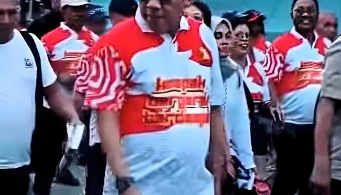 Tampil dengan Atribut Gerindra, Bodewin Kirim Sinyal Politik?