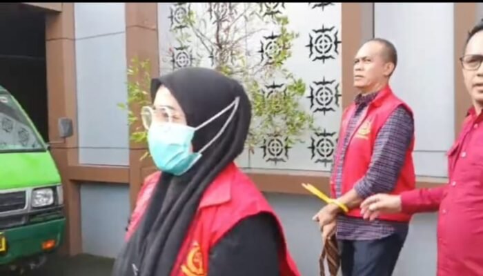 Rugikan Negara Rp 1,4 Miliar, Mantan Kadis Perkim Tual Ditahan Jaksa