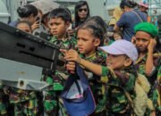 Tumbuhkan Jiwa Bahari, Kunjungan Edukasi Siswa TK Kartika XIII-2 ke KRI Madidihang-855