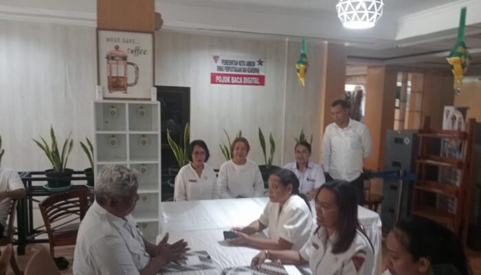 Bursa Sekkot Ambon Menguat, Richard Luhukay Resmi Daftar