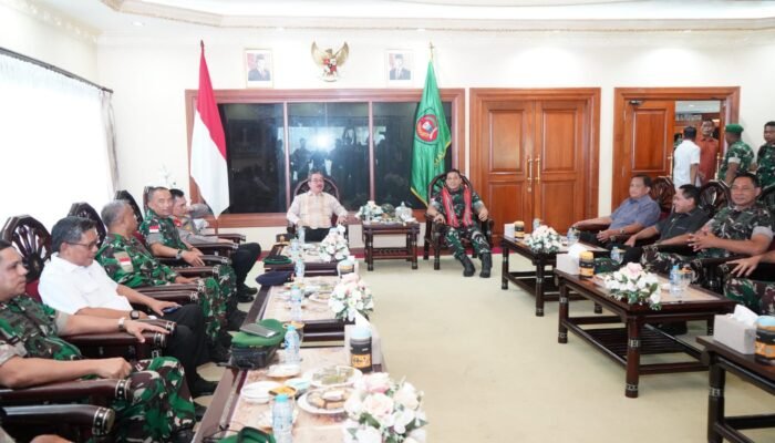 Pangdam XV/Pattimura Disambut Hangat di Ambon, Sinergi TNI Jadi Sorotan