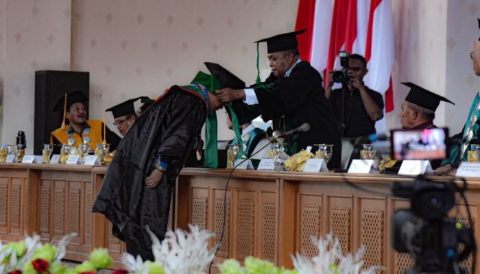 Sahli B Pok Sahli Kodaeral IX Hadiri Wisuda UIN Abdul Muthalib Sangadji Ambon