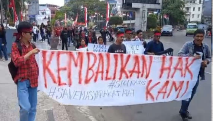 Massa Adat Serut  Kepung Pemprov Maluku: Tuntut Hak Wilayah Adat, Desak Gubernur Mundur