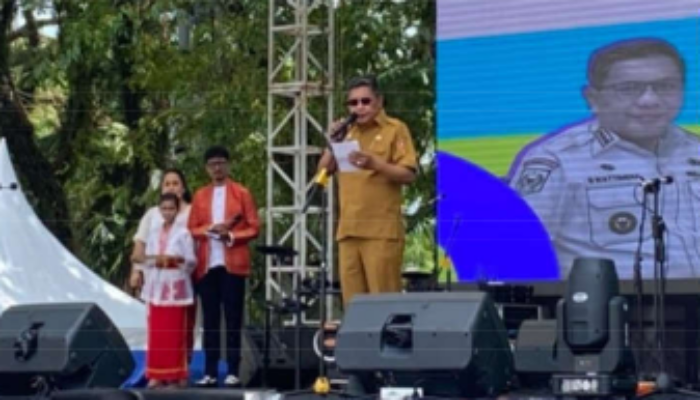 Target Rekor MURI,  Wali Kota Bodewin Tantang Gelar Aksi Jukulele Terbanyak Dunia Tahun Depan