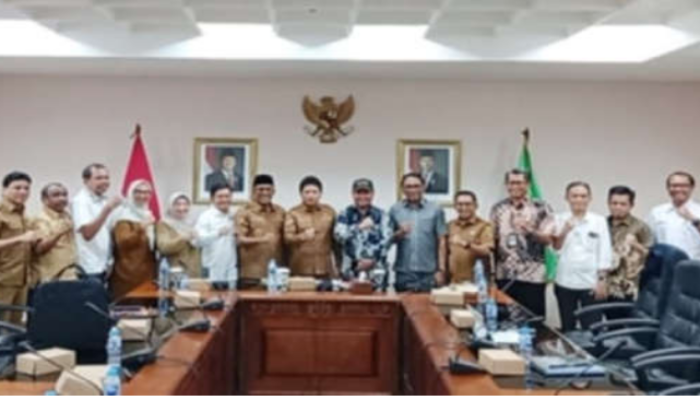 Rp640 Miliar Hilirisasi Kelapa-Pala Malteng Dikebut, Tapi Sengketa Lahan dan Amdal Belum Tuntas
