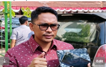 Jangan Hambat Ekonomi, DPRD Ambon Desak Jamin Kepastian Izin Usaha di Tengah Penataan Tata Ruang