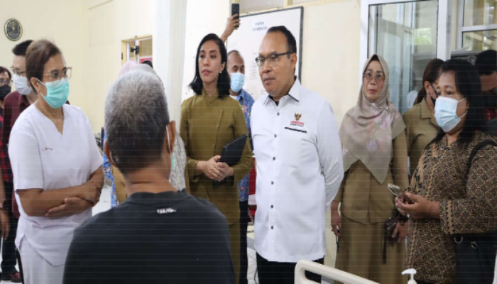 Ombudsman RI Soroti Pelayanan RSUD Haulussy: Jangan Bebani Keluarga Pasien Akibat Kekosongan Obat