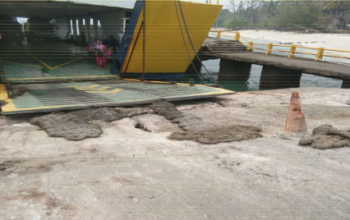 Jembatan Pelabuhan Hunimua Berlubang, Keselamatan Pengguna Jasa Terancam: Kadishub Diminta Bertindak