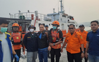 Terjang Kabut di Perairan Ambon, Basarnas Evakuasi Pelaut Filipina yang Diduga Stroke